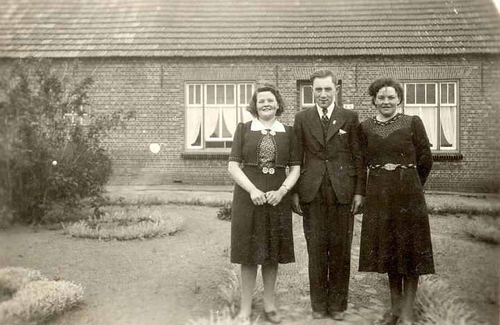 Nel en Cato van Dingenen en Noud van Leeuwen_ Wijer Hapert.jpg